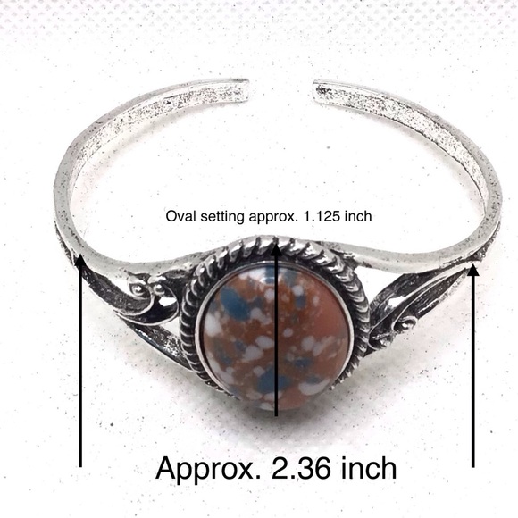 Boho Vintage Style Oval Faux Turquoise Inlaid Cuff Bracelet - Picture 4 of 9